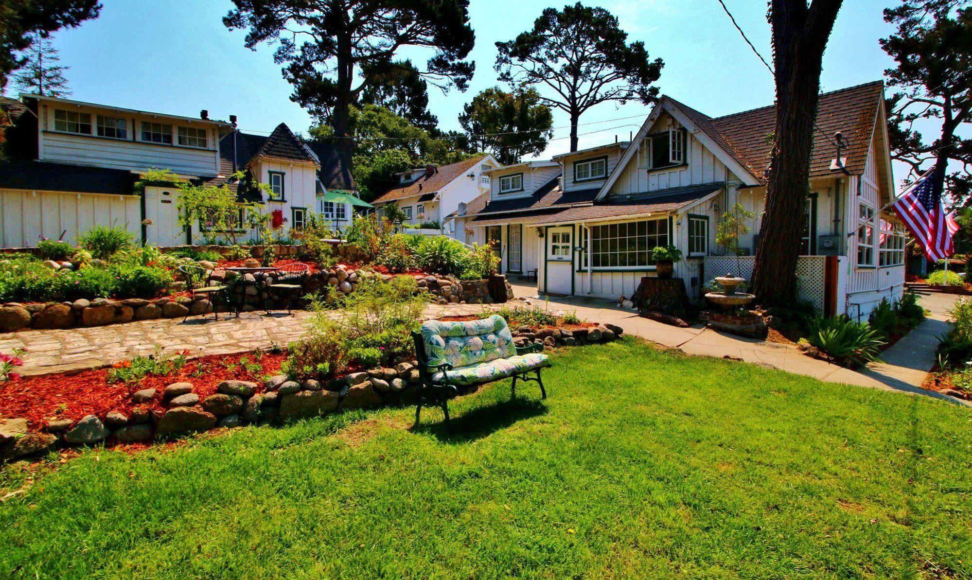 Green Lantern Inn 2*