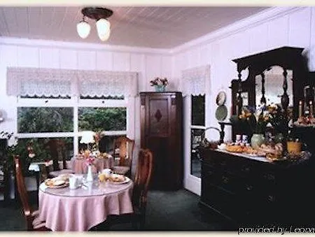 Carmel Green Lantern Inn 